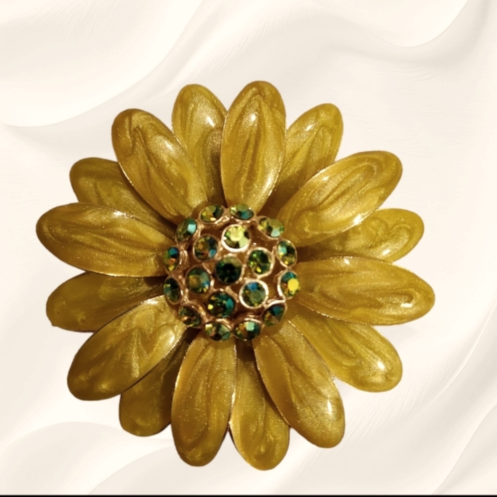 TANYA'S CREATIONS Yellow Enameled Gerbera & Auroa Borealis Rhinestones Brooch